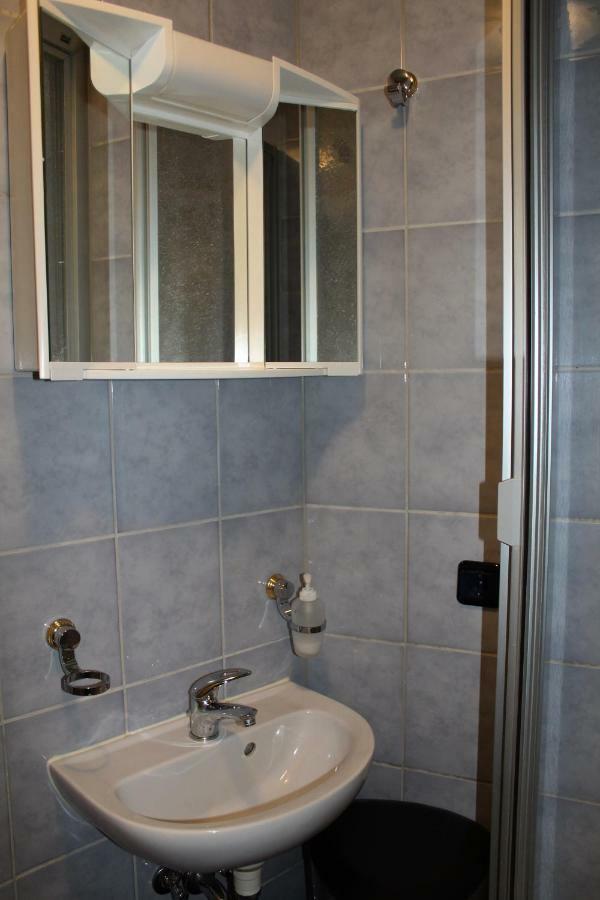 Zimmervermietung Gotha Ngoại thất bức ảnh